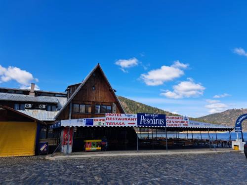 Hotel Pescarus Port Bicaz
