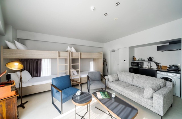 Hotel Petit Suite Takamotoji Ishimon 2F Theater b/Naha Okinawa
