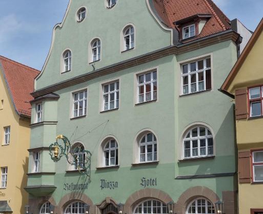 Hotel PIAZZA