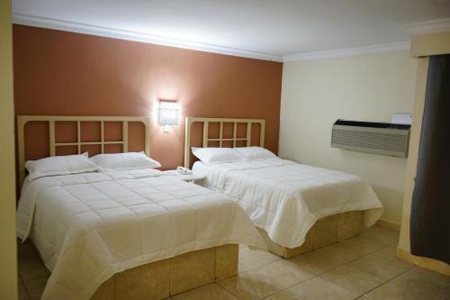 Hotel Posada del Sol Inn