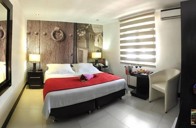 Hotel Puerta de San Antonio