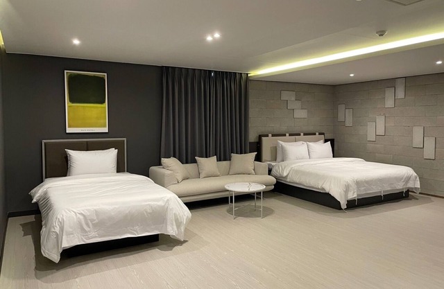 Hotel Quartz