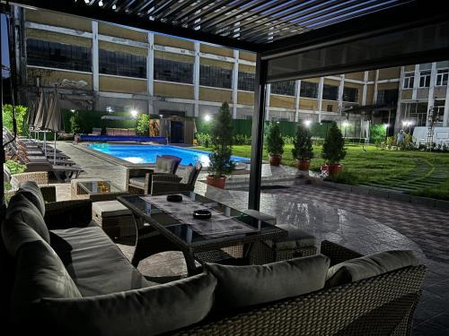 Hotel Rai