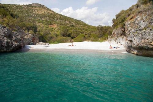 Hotel Residence il villaggio Lì cylentos Policastro Scario a 100 mt dal mare