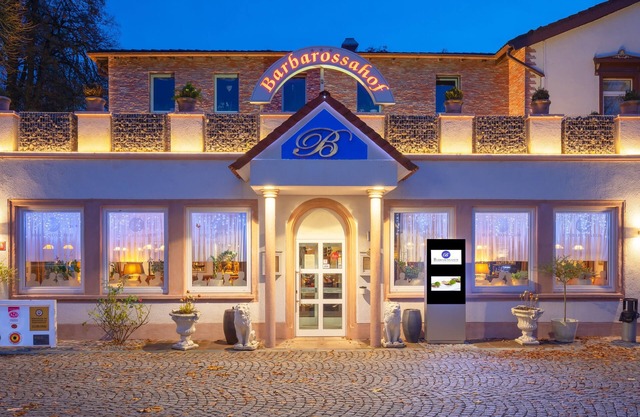 Hotel Restaurant Barbarossahof
