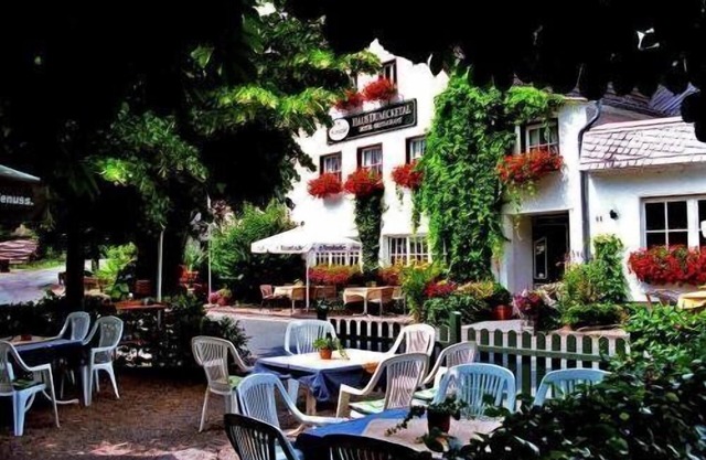 Hotel Restaurant Haus Dumicketal