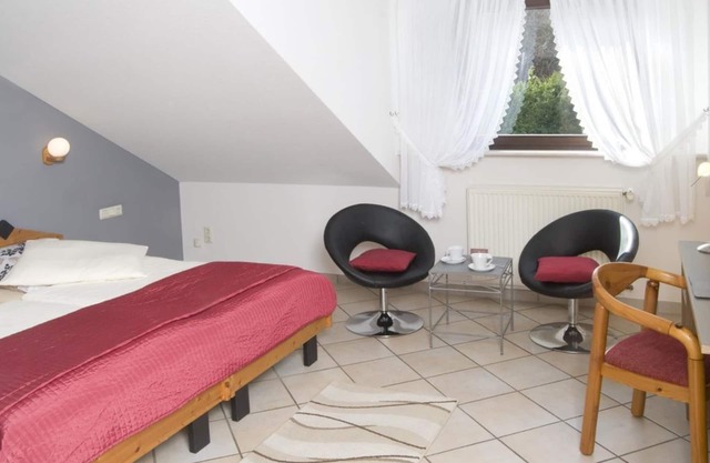 Hotel-Restaurant Im Goldenen Grund - Double Room Shower/WC/Non smoking