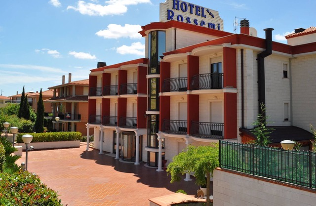 Hotel Ristorante Rossemi