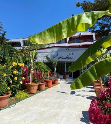 Hotel Rodica