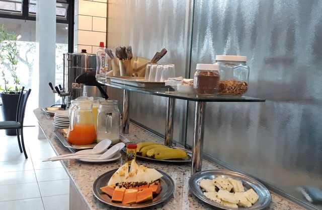 Hotel Romanville