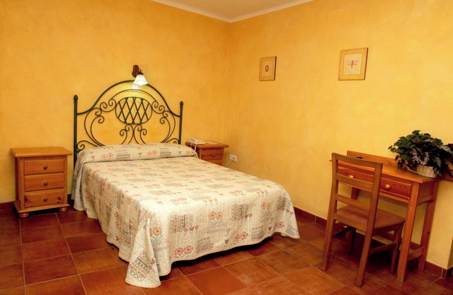 HOTEL RURAL L’OCELL FRANCOLI