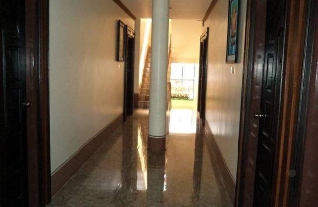 Hotel Sahara