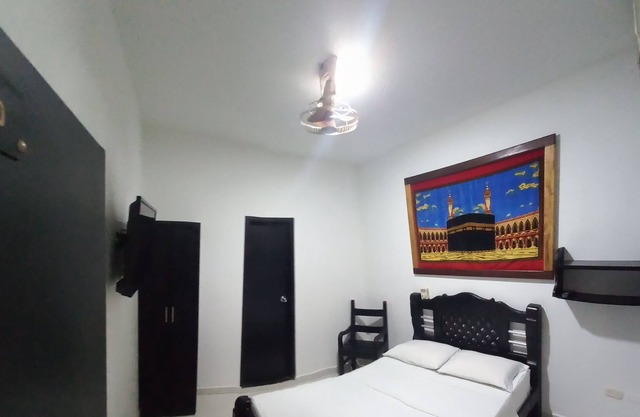 HOTEL SAN ADOLFO CAREPA