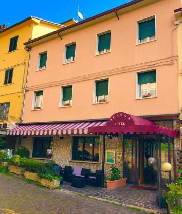Hotel Serena