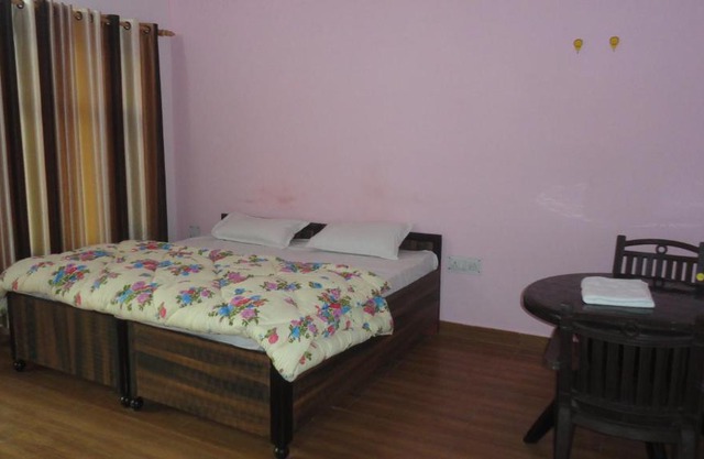 Hotel Shivalay & Restaurant, Mukteshwar