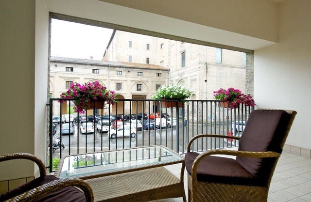 HOTEL STENDHAL