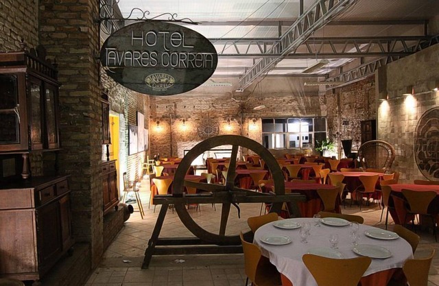 Hotel Tavares Correia