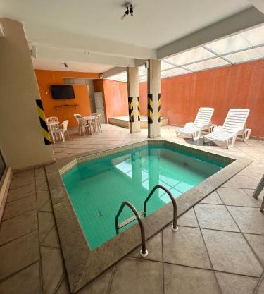 Hotel Thermas da Mantiqueira - Poços de Caldas - De frente para a Praça Central e Relógio Floral