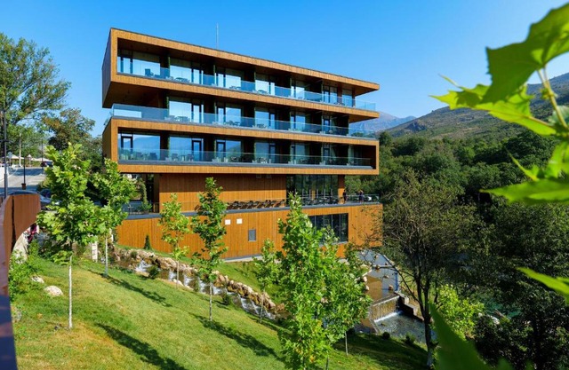 Hotel Uji Ftohte Tepelene
