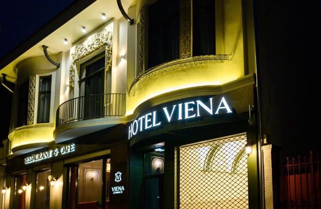 HOTEL VIENA