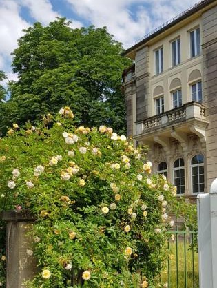 Hotel-Villa Lalee