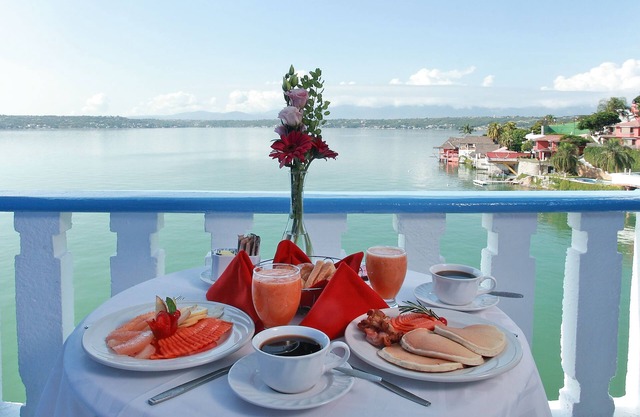 Hotel y Restaurante Villa Bejar Tequesquitengo