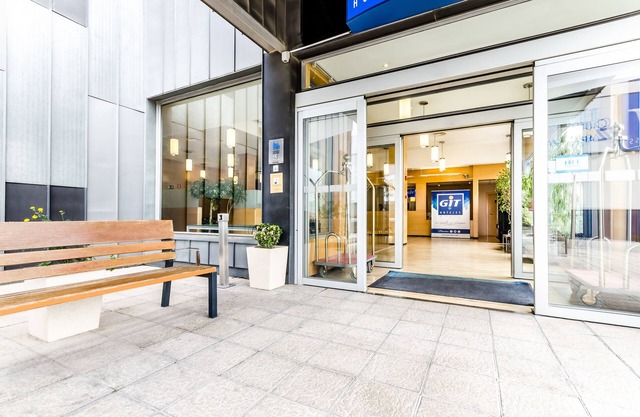 Hotel YIT Ciudad de Zaragoza​