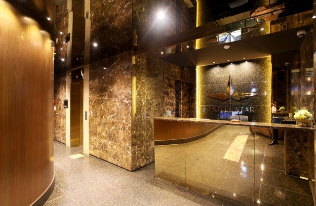 HotelStar
