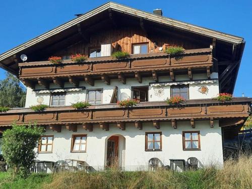 House 10 Hochstein Comfortable holiday residence