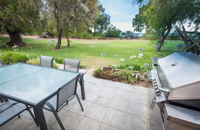 House 14 - Luxe Villa Dunsborough
