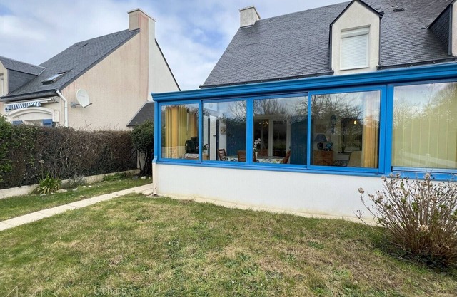 House 4 people - residence with swimming pool - MOELAN SUR MER