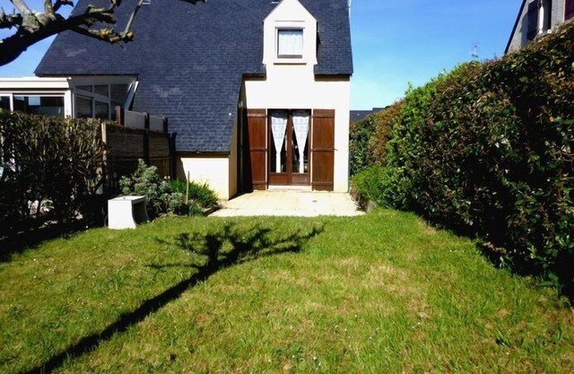 House 4 pers. residence with swimming pool