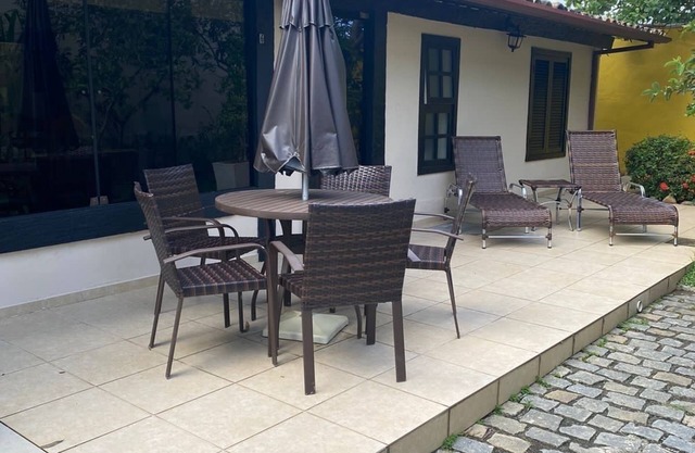 House 4 suites in condominium near Geriba.