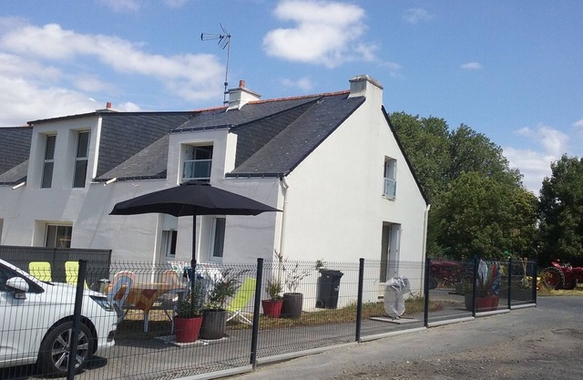 House 400 meters from the beach In Le Village De Cadu : 2 stars