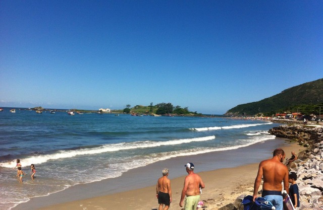 House 50 meters from Armação beach - Floripa