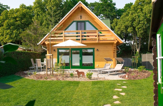 House 80sqm WFL, 400sqm Alleingrounds McPom Neukalen at Kummerower See