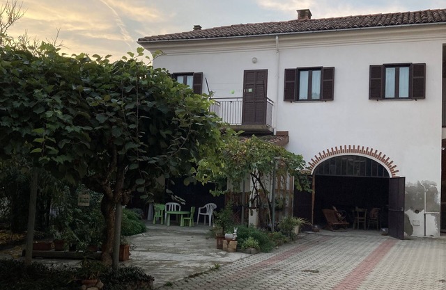 House Aromas and Art accommodation MENTALIME