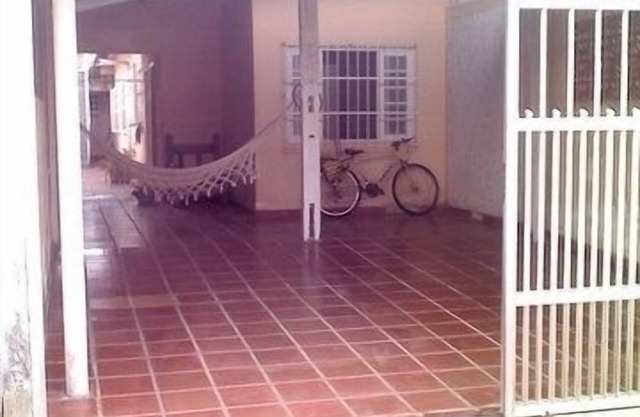 House Beach Garage for 2 cars. SPECIAL PACKAGES FOR CHRISTMAS AND REVEILLON