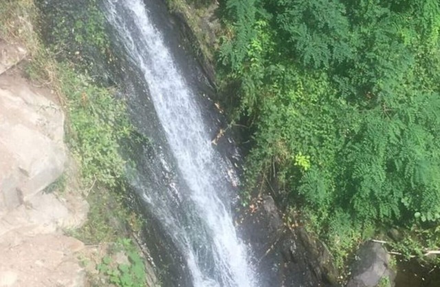 House by the waterfall in Mergozzo, 200m from the beach, wonderful view of lake + mountains