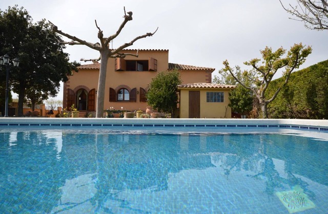 House Can Teixido - Wifi, private pool, garden, barbecue, office. Costa Brava