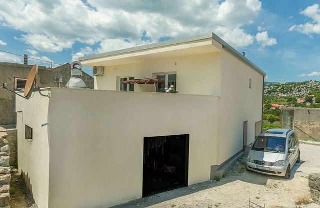 House Cattleya (67281-K1) - Kostanje