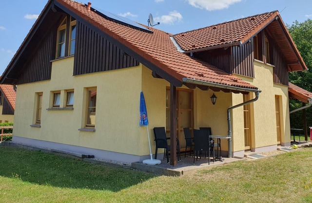 House-Comfort-Ensuite with Shower-Doppelhaushälfte