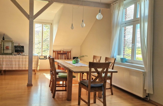 House Elbgold. Vacation apartment with large eat-in kitchen directly on the Elbe