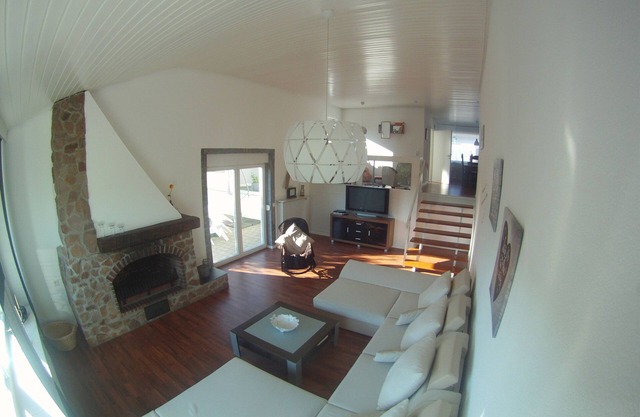House Flair up to 8 persons in best quiet location overnight stay from 20-35€ p.p. possible
