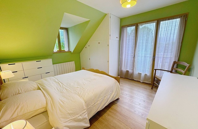 House in the heart of the mountains, 5 minutes from Luchon and the ski slopes