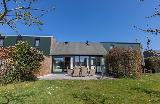 House Haaijmanweg 5 | Burgh-Haamstede "h
