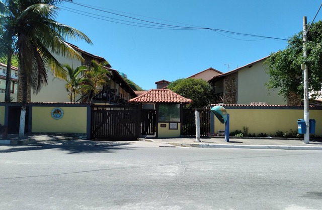 House In condominium on the large beach with pool, sauna, barbecue and s. of games