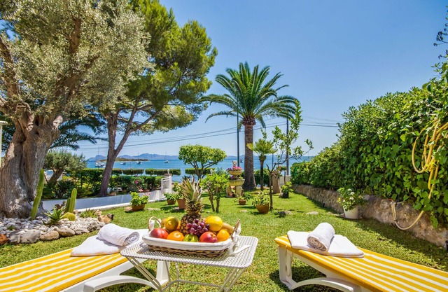 House in first line Bell punt in Alcudia