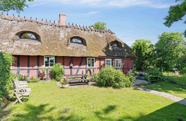 House in historic & scenic surroundings in Funen