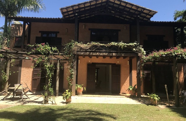 House in Ilhabela, large plot with all comfort